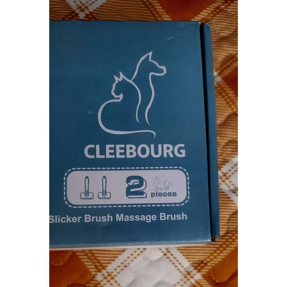 NIB CLEEBOURG PET SLICKER BRUSH